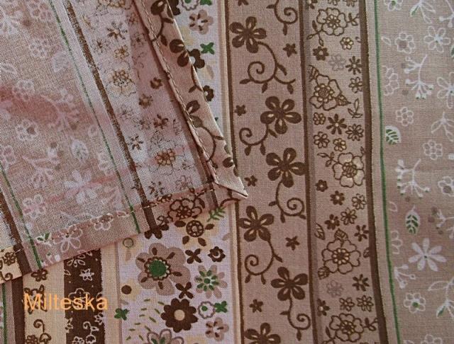 háčkovaná čepice-modrá