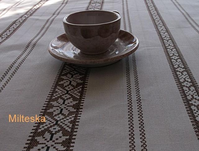 háčkovaná čepice-modrá