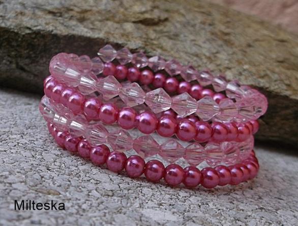 háčkovaná čepice-modrá