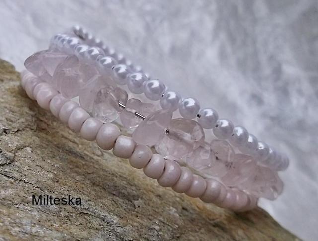 háčkovaná čepice-modrá