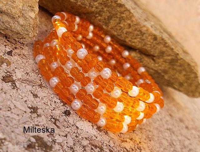 háčkovaná čepice-modrá