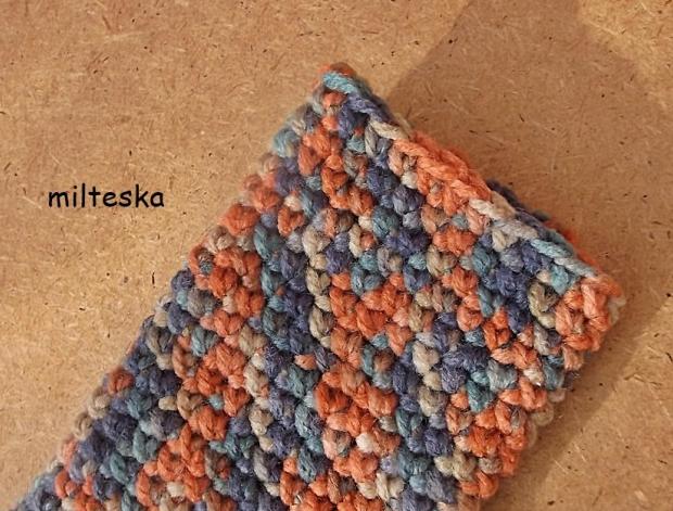 háčkovaná čepice-modrá