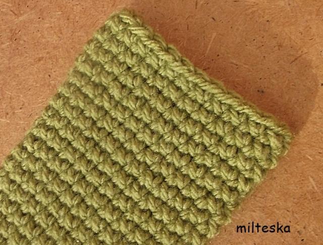 háčkovaná čepice-modrá