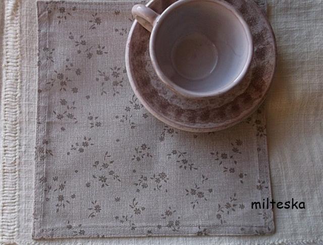 háčkovaná čepice-modrá