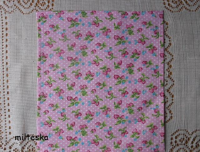 háčkovaná čepice-modrá