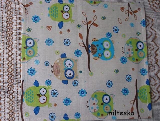 háčkovaná čepice-modrá