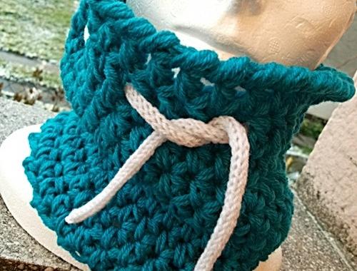 háčkovaná čepice-modrá