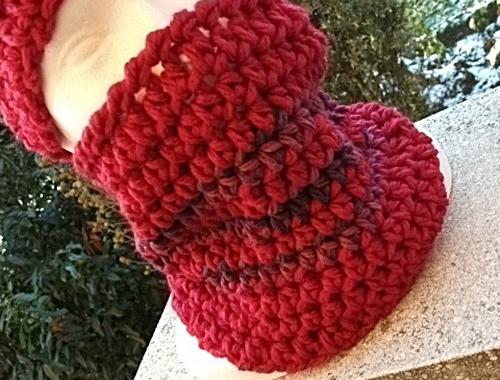 háčkovaná čepice-modrá