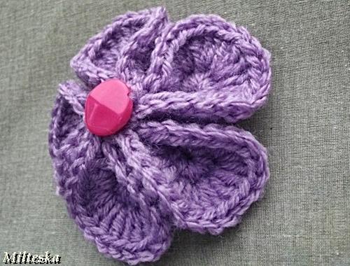 háčkovaná čepice-modrá