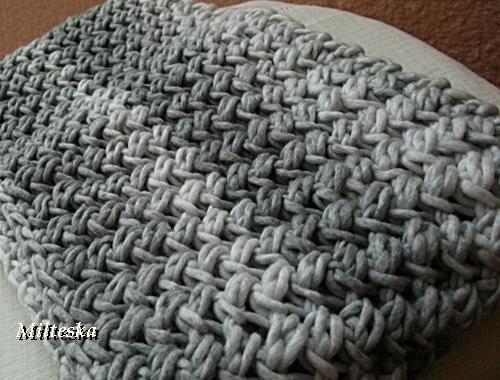 háčkovaná čepice-modrá