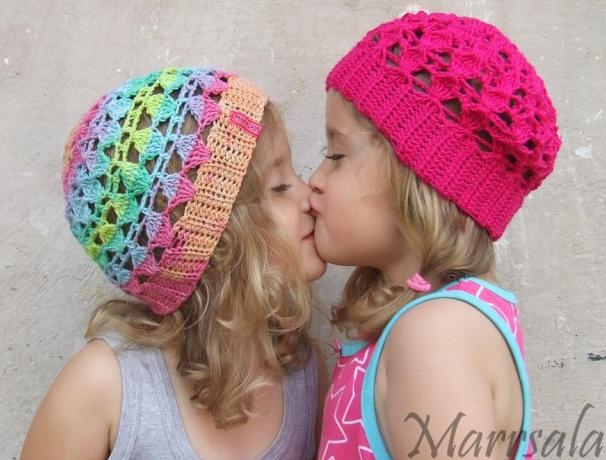 Čepice Neonka žlutavá