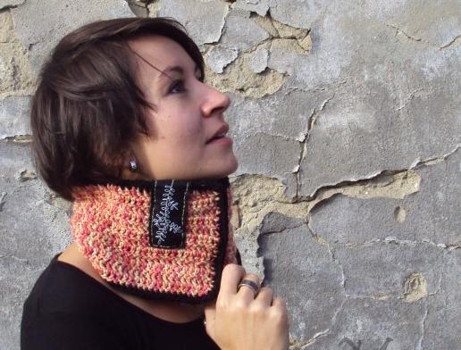 Čepice Neonka žlutavá