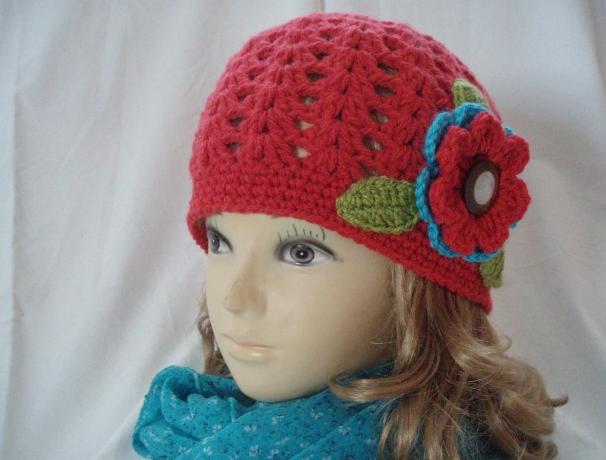 Háčkovaná čepička 618