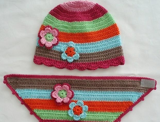 Háčkovaná čepička 618