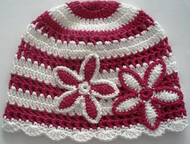 Háčkovaná čepička 618