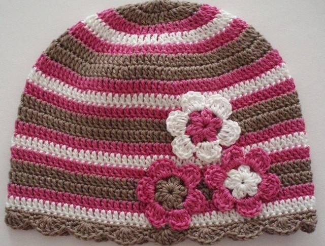 Háčkovaná čepička 618