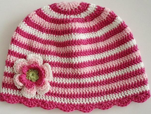 Háčkovaná čepička 618