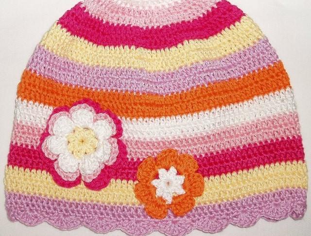 Háčkovaná čepička 618