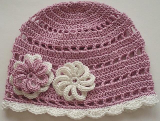 Háčkovaná čepička 618