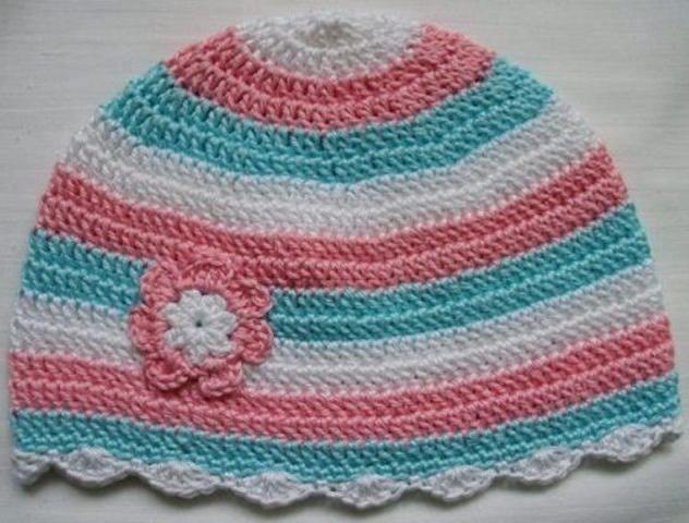 Háčkovaná čepička 618