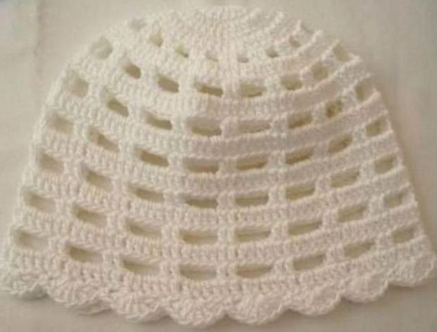 Háčkovaná čepička 618