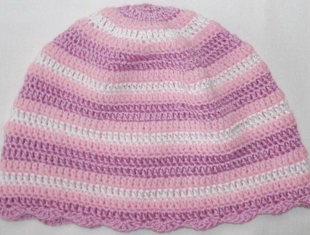 Háčkovaná čepička 618