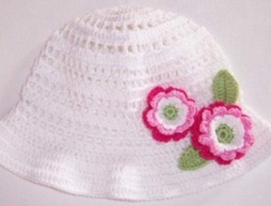 Háčkovaná čepička 618