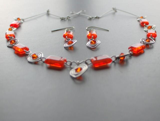 ORANŽOVÁ OČKA. tanec jarní elegantní sada vlnka větvička spirála výrazný vlna taneční výrazné orient orientální jedinečný komplet jedinečné 