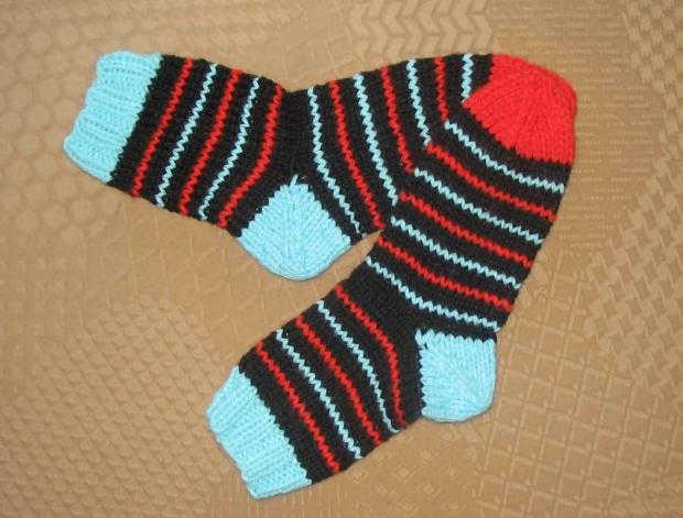 Háčkovaná bílá se srdíčky - 50cm