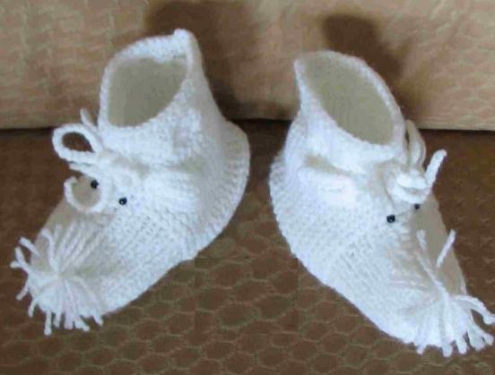 Háčkovaná bílá se srdíčky - 50cm