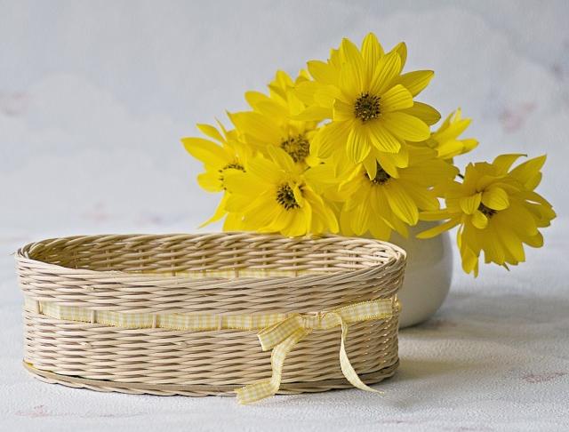 košík elipsa větší hnědý prázdniny pedig stuha košík slunečnice přírodní košíček léto žlutý proutí proutěný béžový hdf košíkářství z pedigu 
