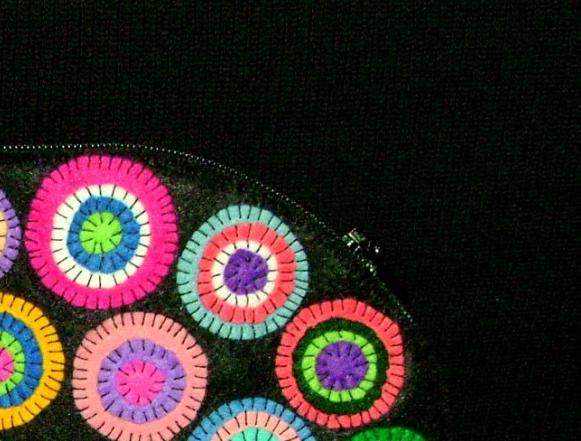 Bílá můra brož i náhrdelník