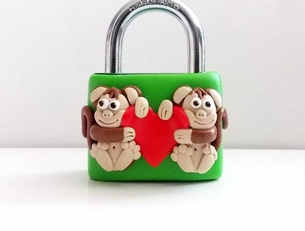 Láska opičí srdce tučňák valentýn led zámek zámeček 