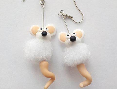 Dvojčata k nerozeznání - dospělé