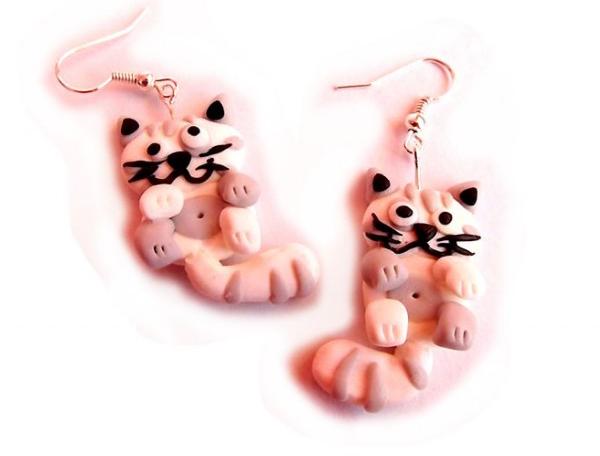 Dvojčata k nerozeznání - dospělé