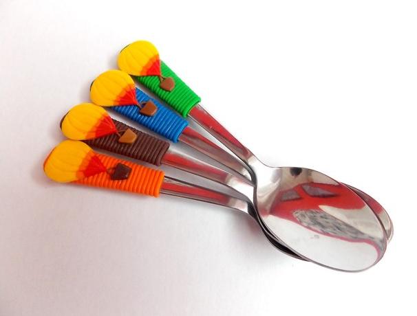 Dvojčata k nerozeznání - dospělé