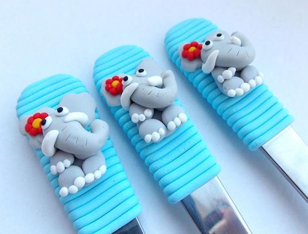 Dvojčata k nerozeznání - dospělé