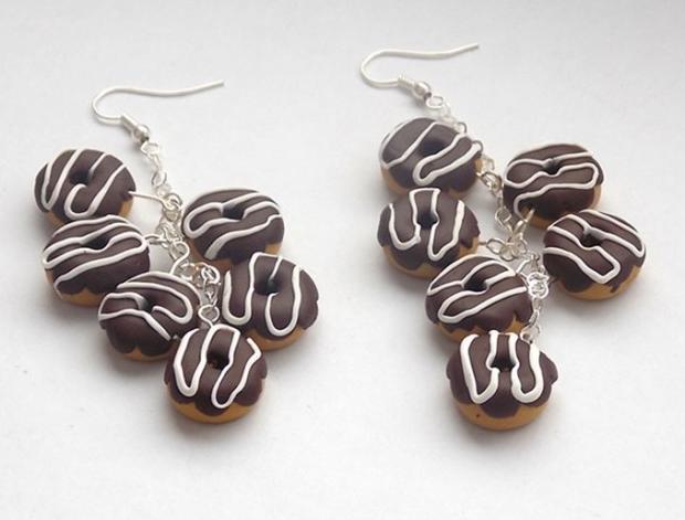 Dvojčata k nerozeznání - dospělé