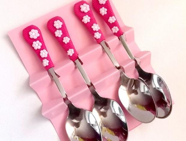 Dvojčata k nerozeznání - dospělé