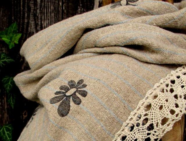Šál s tyrkysovými proužky a kytkama jarní letní len kytky šátek kopretiny pléd handmade na krk original 