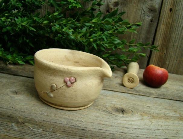 Hrnek s ohřívákem - pec na jablko