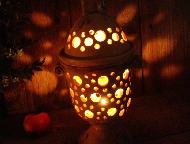 Hrnek s ohřívákem - pec na jablko