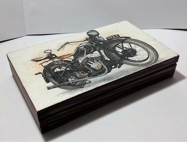 krabička motorka veterán box ryba krabička krabice zátiší decoupage písmo boxík ryby motorka veterán grunterka 