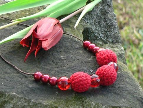 Pletený baret ve sv.hnědé barvě