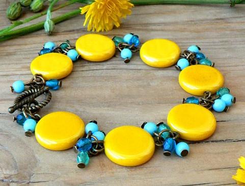 Pletený baret ve sv.hnědé barvě