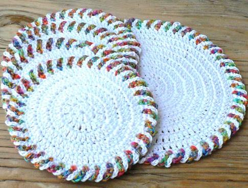 Pletený baret ve sv.hnědé barvě