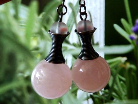 Pletený baret ve sv.hnědé barvě