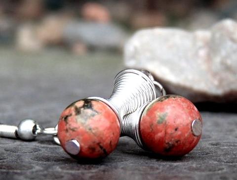 Pletený baret ve sv.hnědé barvě