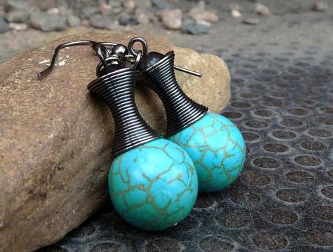 Pletený baret ve sv.hnědé barvě