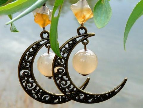 Pletený baret ve sv.hnědé barvě